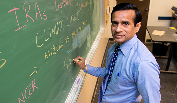  Umesh Kumar, Ph.D., associate professor and curriculum coordinator for SUNY Canton’s Finance program.