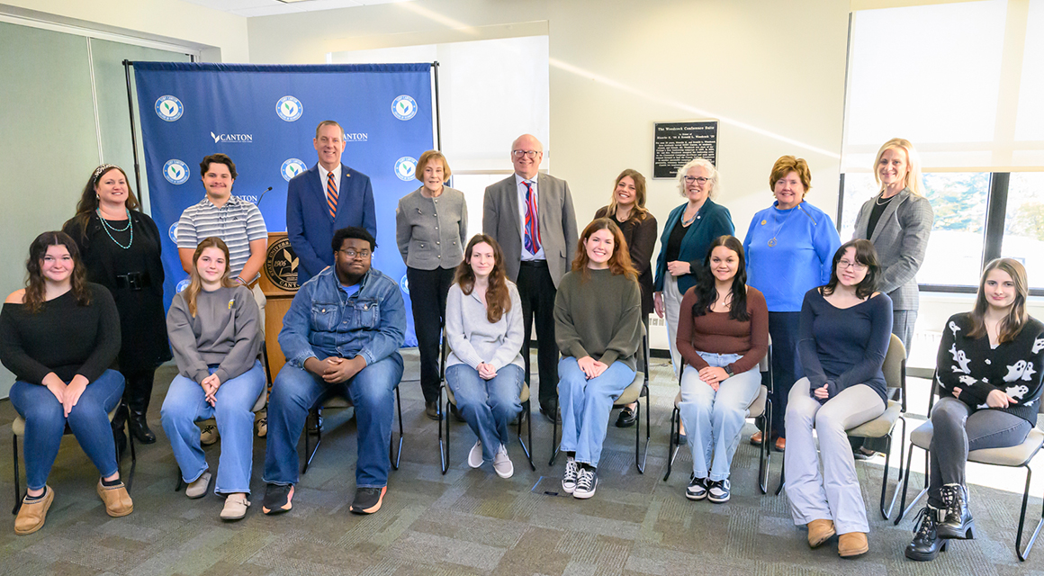 ASAP|ACE students gathered with Assemblyman Gray, President Szafran and other support staff.